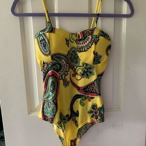 Paisley bodysuit - Fashion Nova